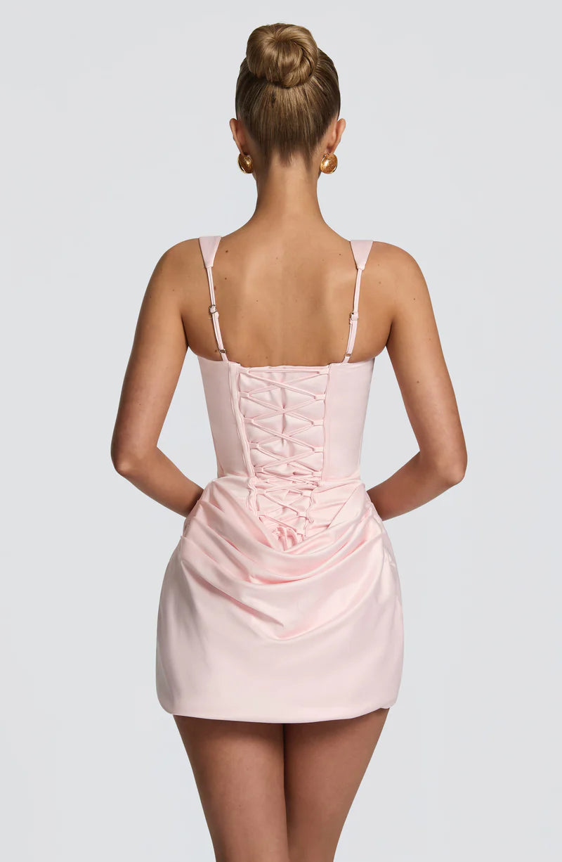 Mira™ – Mini Abito Drappeggiato con Scollo Quadrato